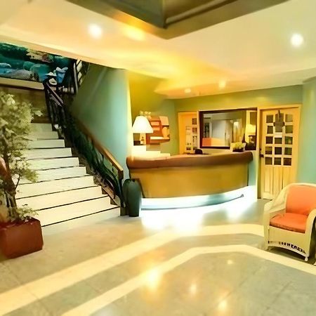 Richmond Plaza Hotel Tabok Экстерьер фото