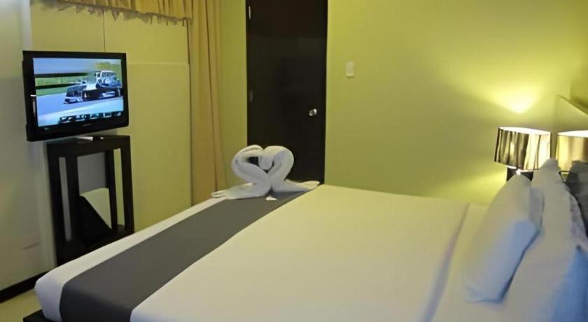 Richmond Plaza Hotel Tabok Экстерьер фото